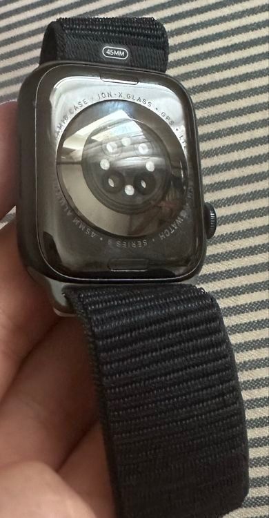 Apple Smartwatch: Apple Watch Series 9 45mm GPS + Cellular – D'occasion à Zürich par Zacchi 2