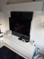 Weisse TV-Wand mit Ablagefächern, Top Zustand!