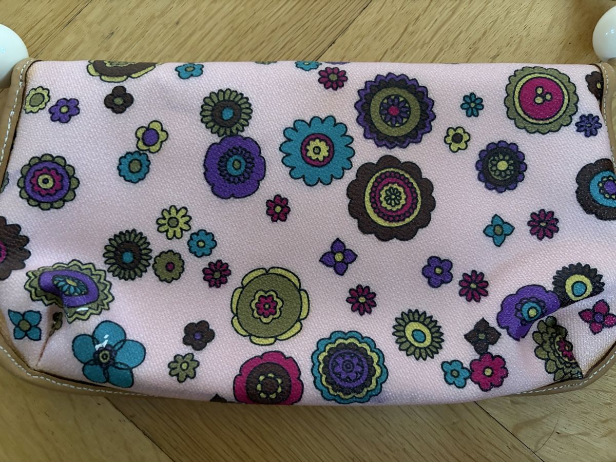 Taschen für Damen: Gygla Handtasche, rosa mit Blumenmuster – Gebraucht aus Muttenz von cho_xj52 3