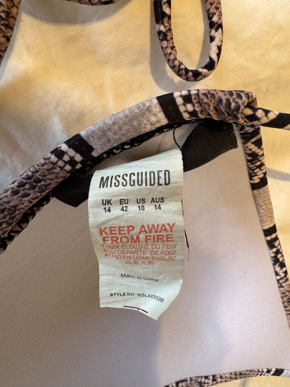 Costumi da bagno & Bikini: Bikini (C Cup) - Missguided – Usato da Denens venduto da sar_5wlm 2