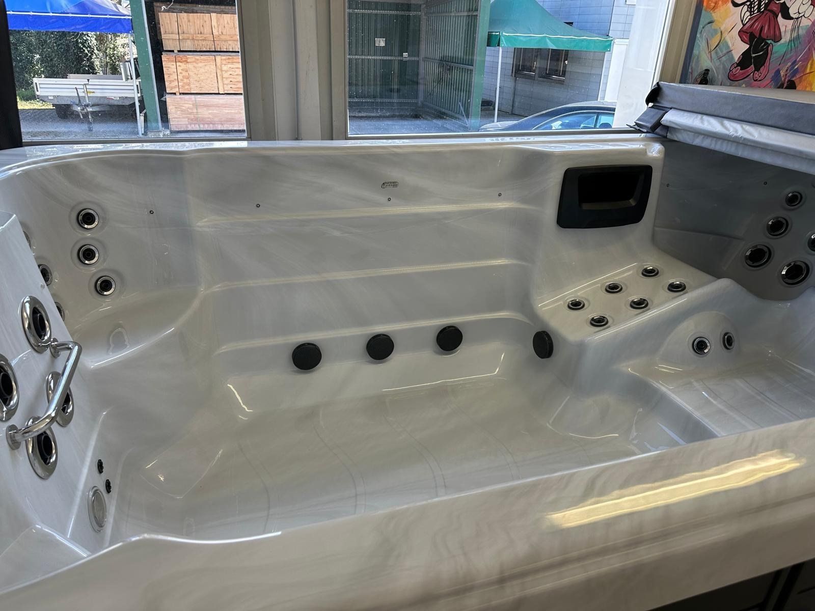 Whirlpool: Swimm-Spa I-38 – Usato da Uerzlikon venduto da meyer20a69 1