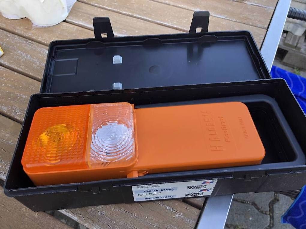 Lampen: Lampe autonome de sécurité halogène – Gebraucht aus Lentigny von EcuProd1 1