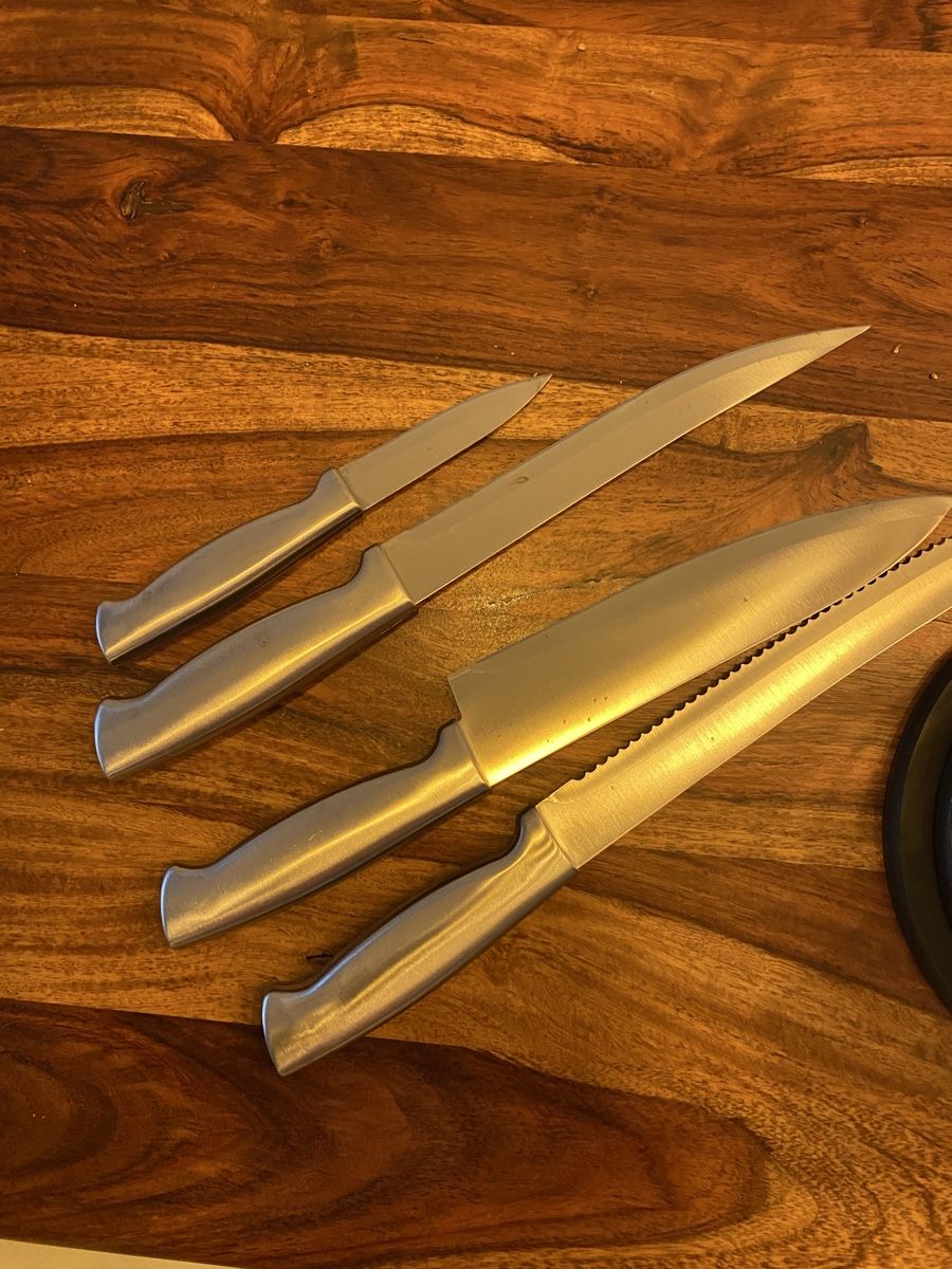 Elettrodomestici da cucina: Messerset mit Aufbewahrungsmöglichkeit – Usato da Luzern venduto da oli_6x2r 4