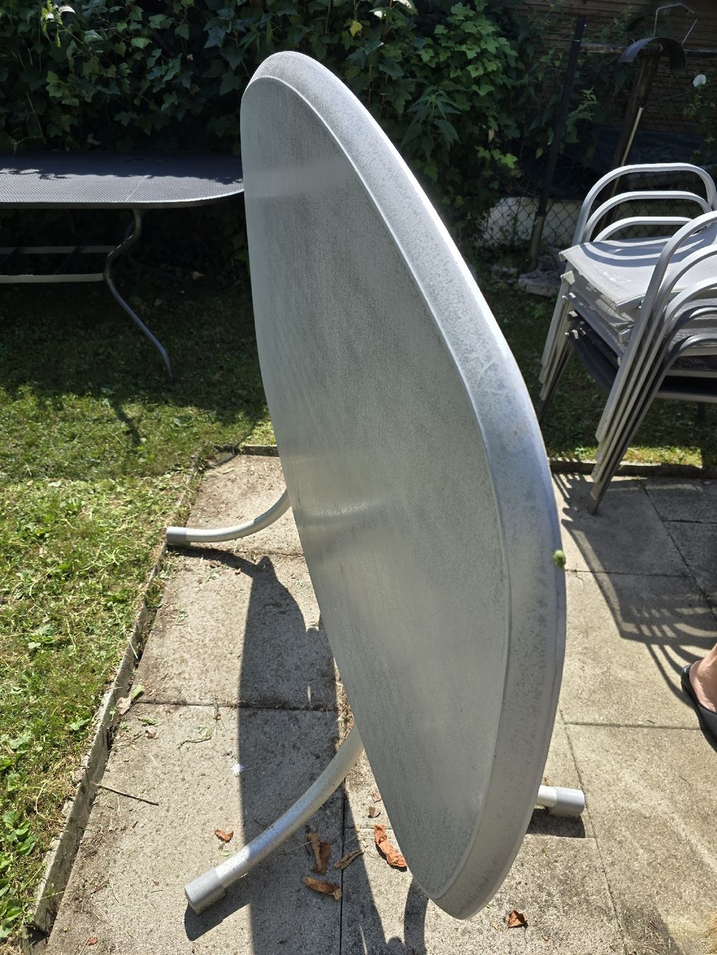 Tischset: Garten Tisch  – Gebraucht aus Birr von B.Leo 2