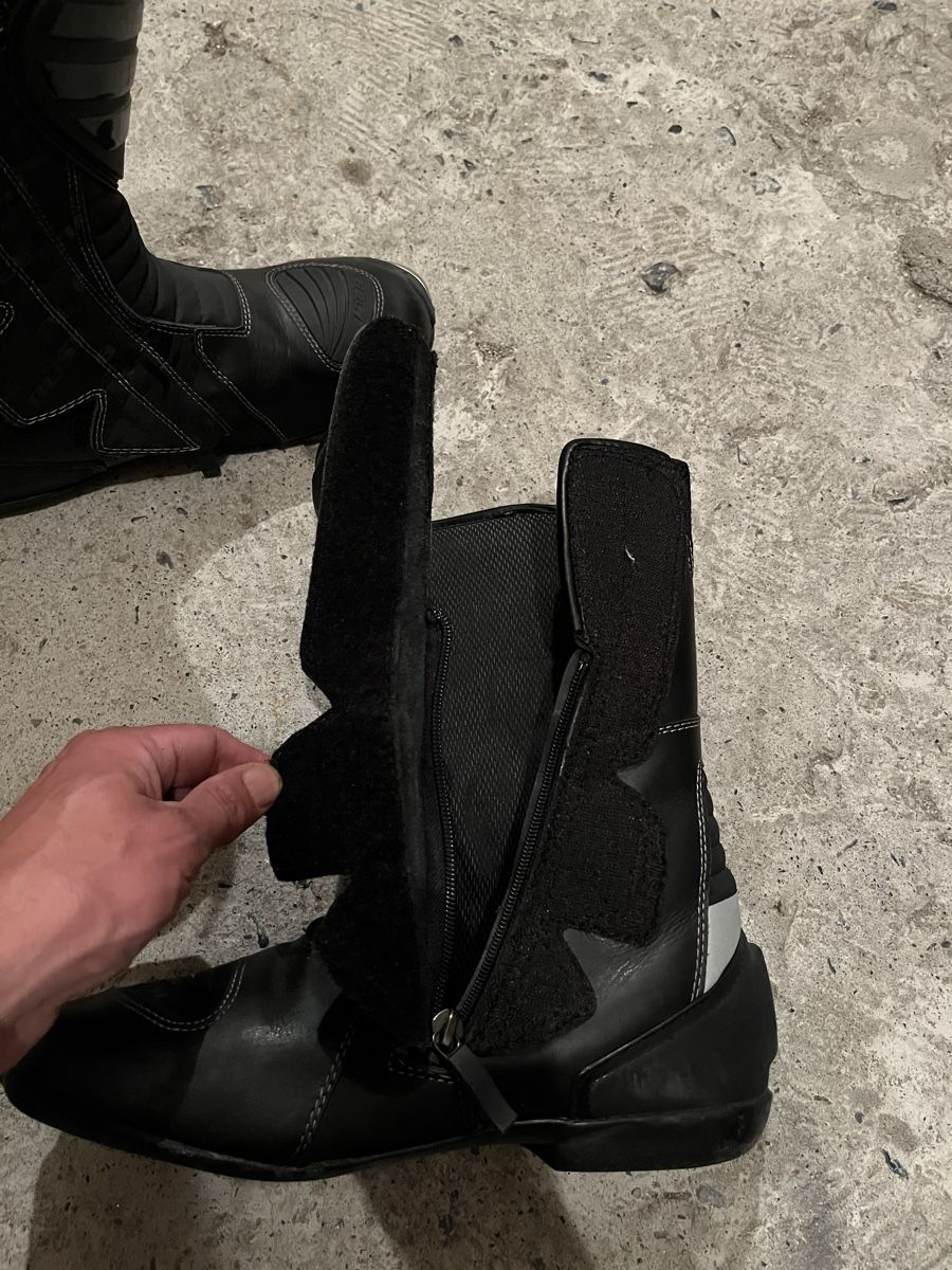 Scarpe da uomo: Bottes de moto – Nuovo (secondo la descrizione) da Saxon venduto da Kwik25 2
