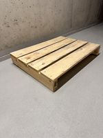 Holzpalette 80x60cm