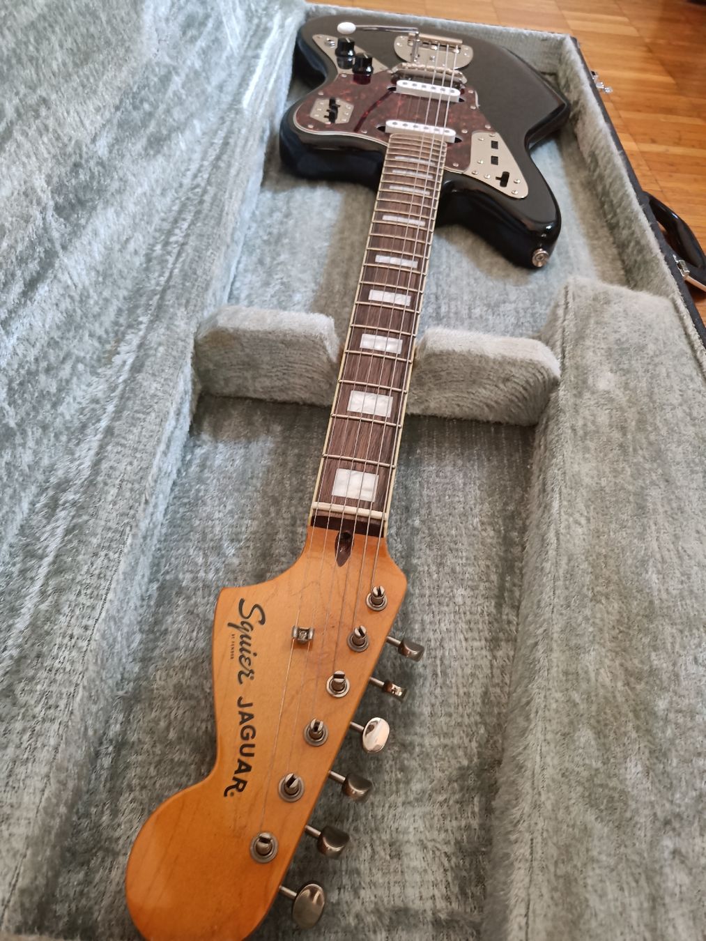 Squier Musikinstrumente: Squier Jaguar – Neu (gemäss Beschreibung) aus Massagno von Sol_Levante 2