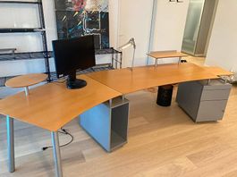 Büro Tisch