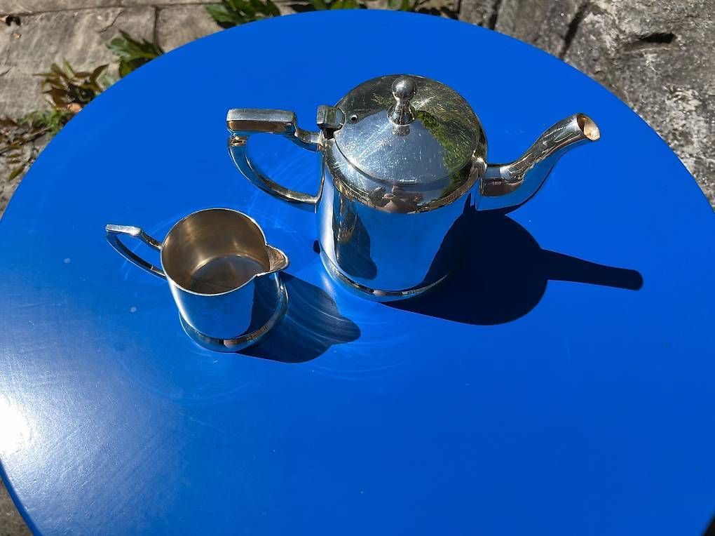Teekannen: Teekanne mit Milchgiesser versilbert, tea for two – Gebraucht aus Altendorf von kelwitt0 2