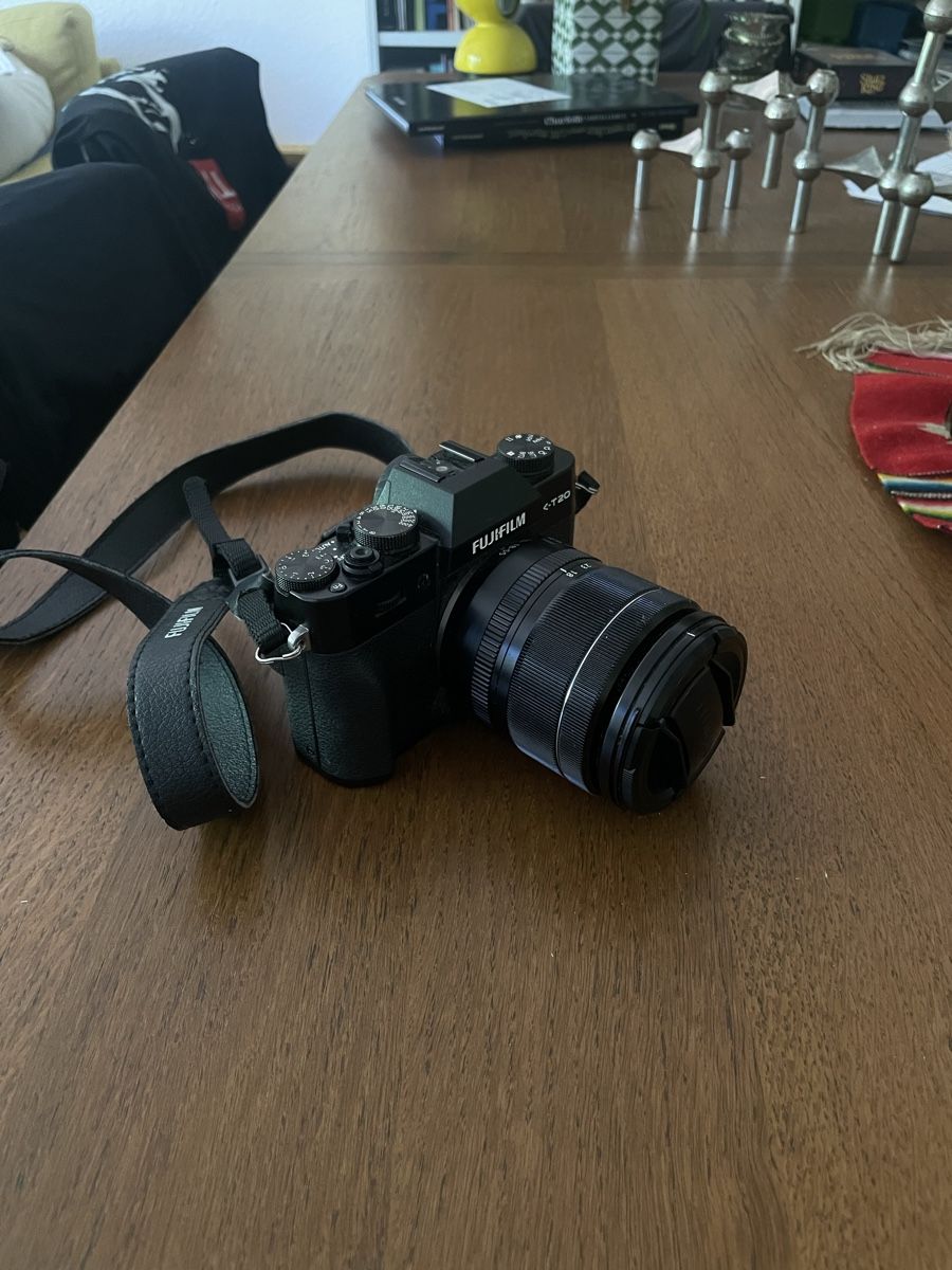 Fujifilm Fotocamera: Fuji X-T20 + objectif XF 18-55mm  – Usato da Lausanne venduto da ali_yk9m 1