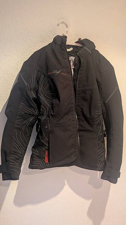 Giacche: Töff Motorrad Jacke Gr 38 – Usato da Küssnacht am Rigi venduto da jacquiido