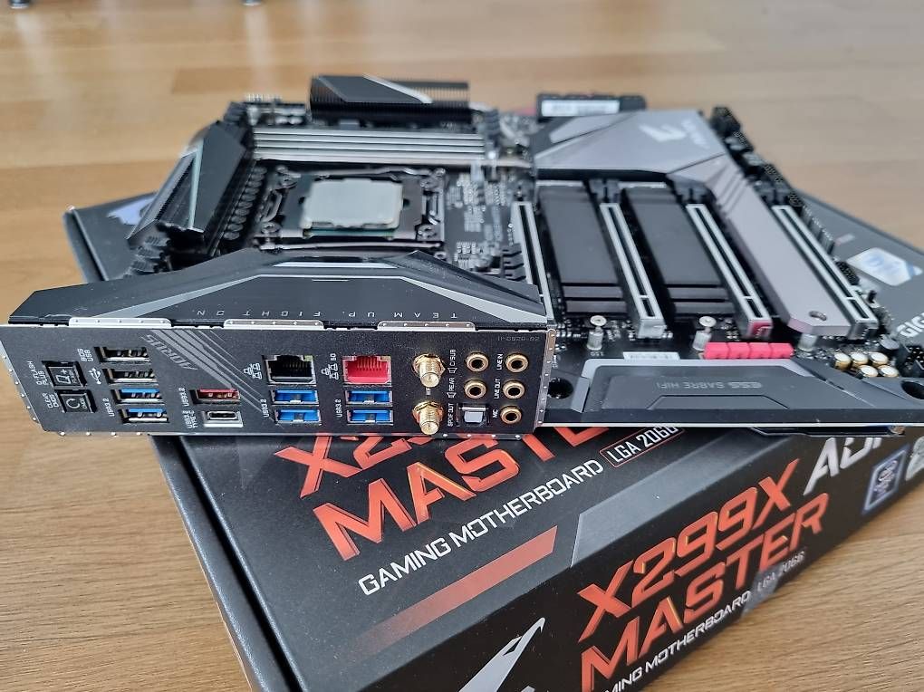 Gigabyte Schede madri: Gigabyte Aorus X299X Master LGA2066 Mainboard – Usato da Felben-Wellhausen venduto da Larry-88 2