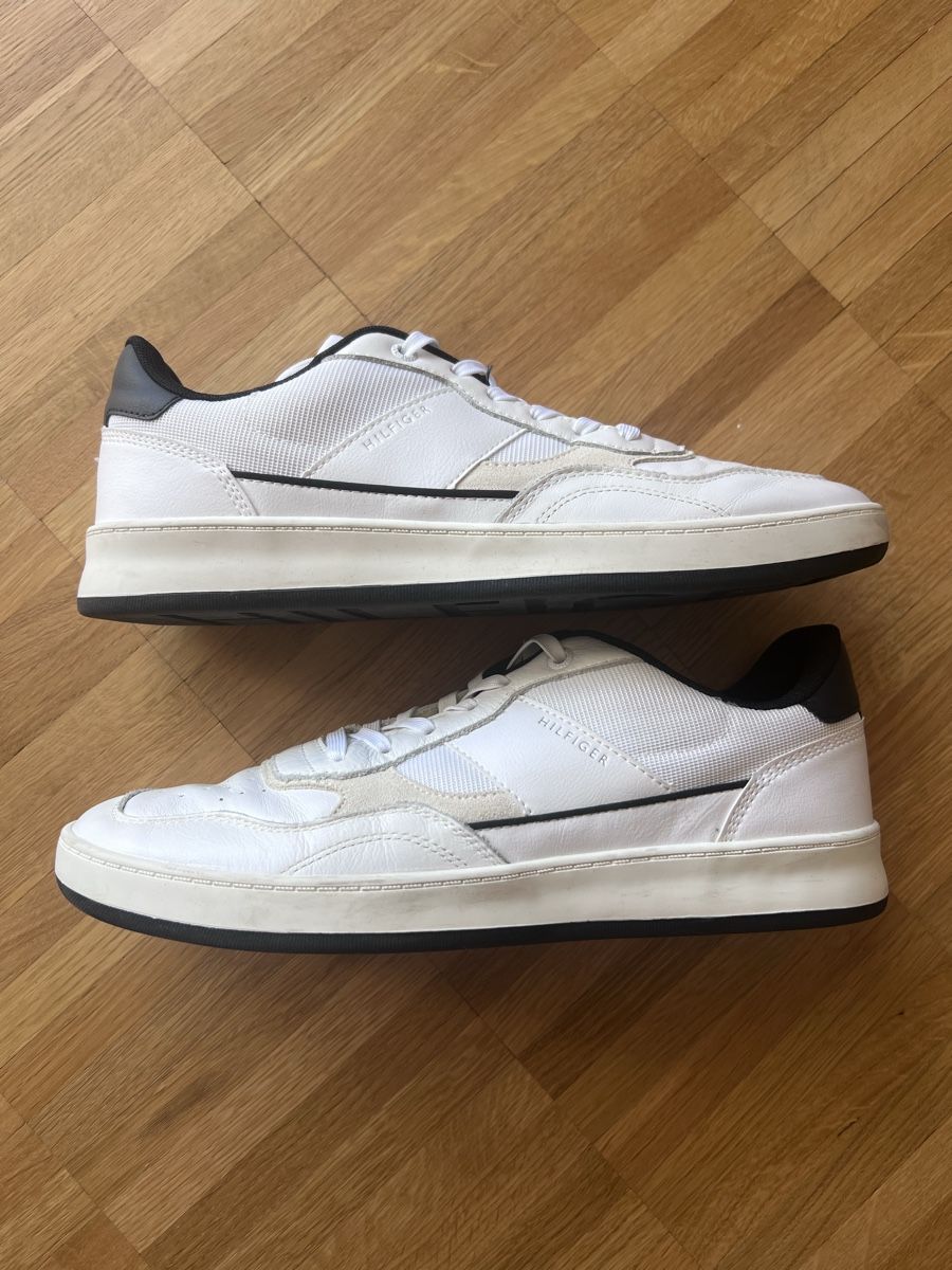 Tommy Hilfiger Scarpe da uomo: Baskets Tommy Hilfiger EUR43 – Usato da Genève venduto da alx_g2yp 1