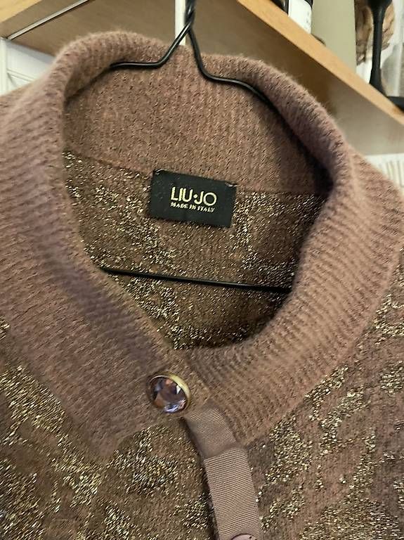 Liu Jo Giacche: Liu Jo cardigan taille M – Usato da Renens VD venduto da siric1996 1