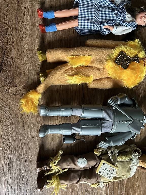 Puppen: Der Zauberer von Oz Figuren Barbie Set – Gebraucht aus Steinen von Rocket_84 3