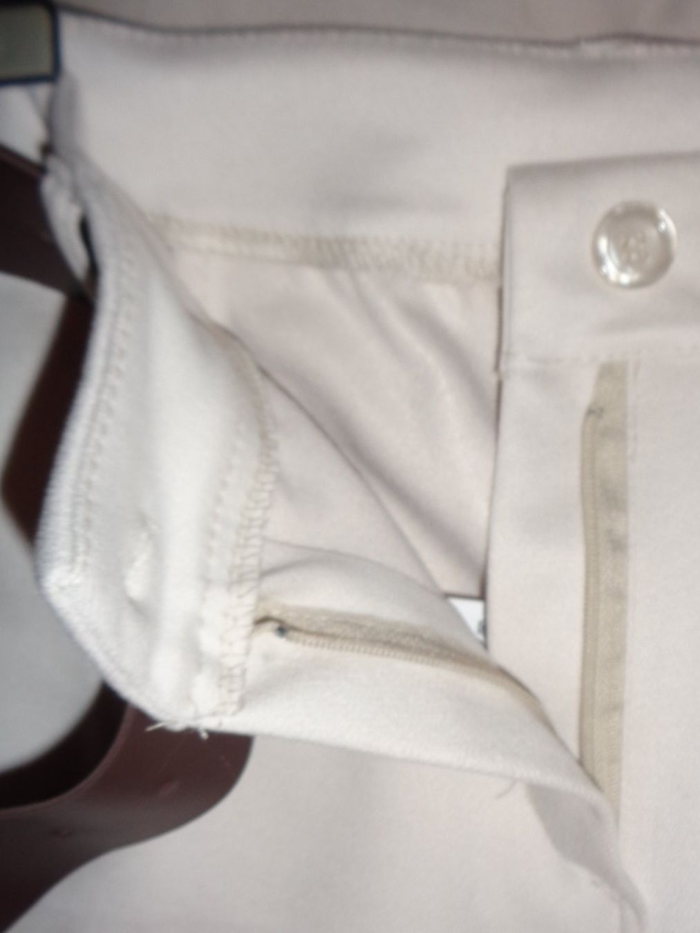 Pantalons: Hose Damen, ital.Gr. – Neuf avec emballage d'origine à Tafers par kor_jf9w 3