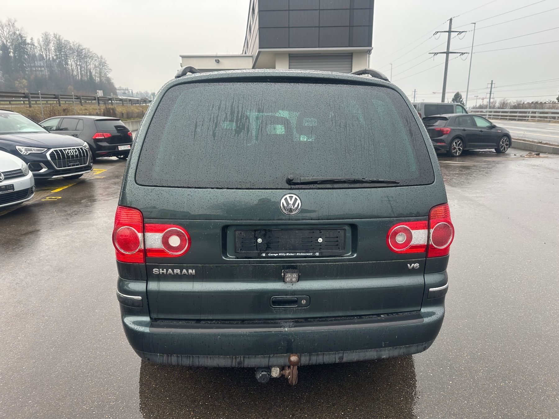 VW Automobili: Vw Sharan///v6 2,8i/// Automat/// – Usato da Pfäffikon SZ venduto da Ami_ble 4