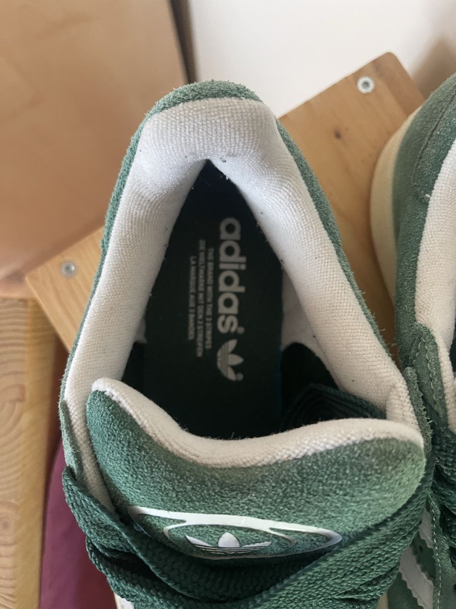 Adidas Damenschuhe: Adidas Sneaker ungetragen – Gebraucht aus Schaffhausen von mda_bvc2 1