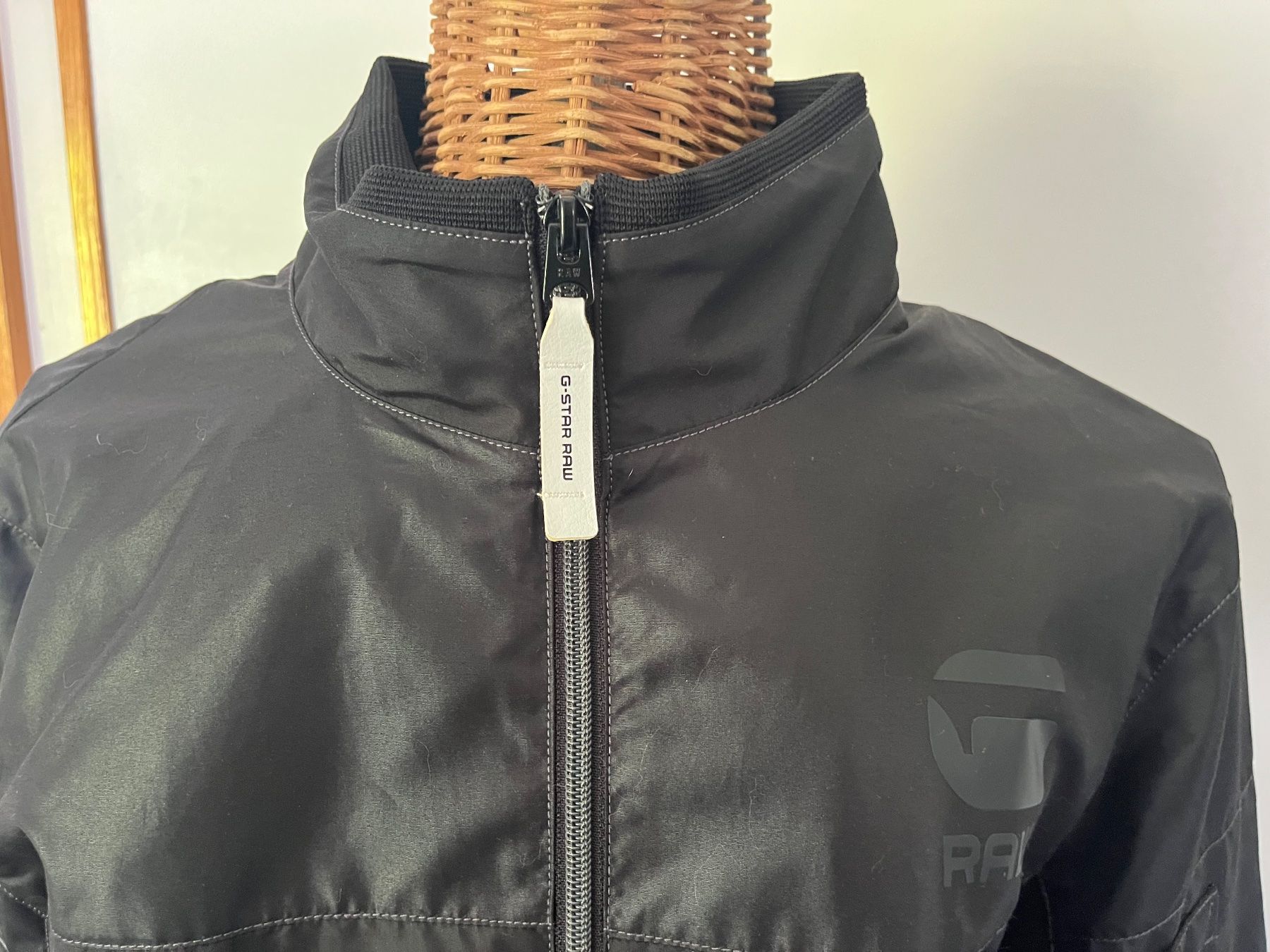 G-Star Giacche: G-Star Raw Windjacke Gr. M – Usato da Utzenstorf venduto da Ismaele 1