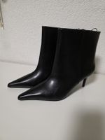 Schwarze H&M Stiefeletten, Grösse 40, neu mit Etikett!