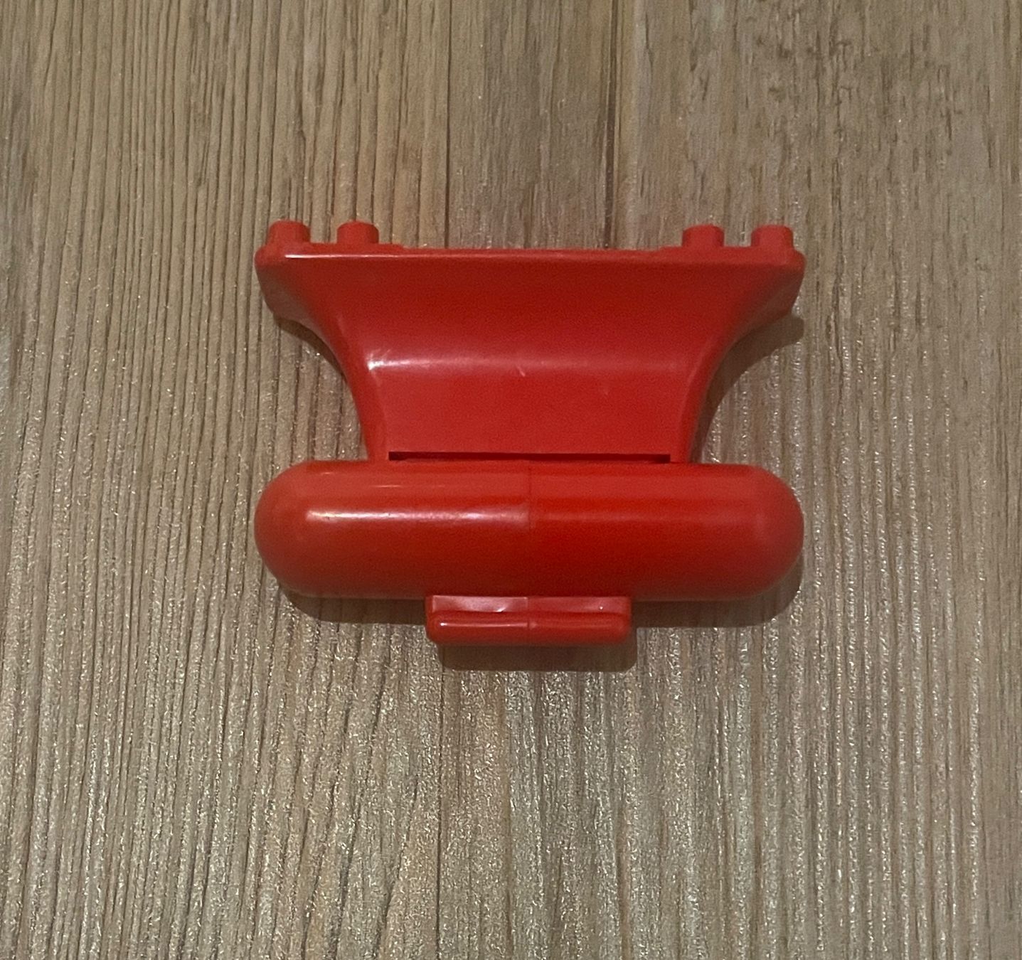 Lego Kit di costruzioni: Lego Schiffsgewicht 2x8x4 rot Nr. x149 mit Bodenkerbe – Usato da Wichtrach venduto da BRASLETTI_76