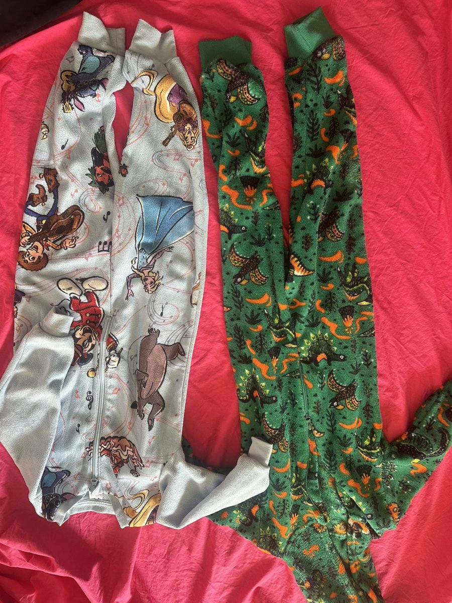 Pigiama & Simili: 2 Winter pyjama 110-116 – Usato da Uster venduto da bek_v2ct