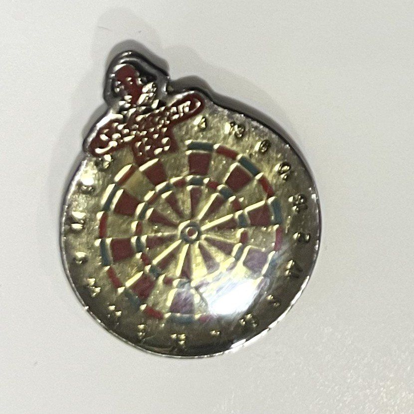 Placchette & Badge: Pin Dartscheibe Shakespeare Pub – Usato da Kriens venduto da TSCH1 1