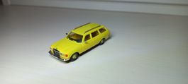 BUSCH H0 1:87 Mercedes Benz W123 TOP Modell