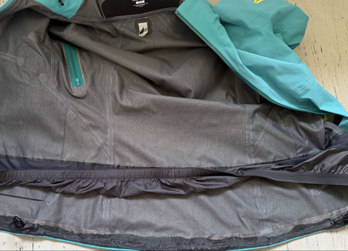 Arcteryx Giacche: Arcteryx Hardshell Skijacke – Usato da Zürich venduto da tae_6828 7