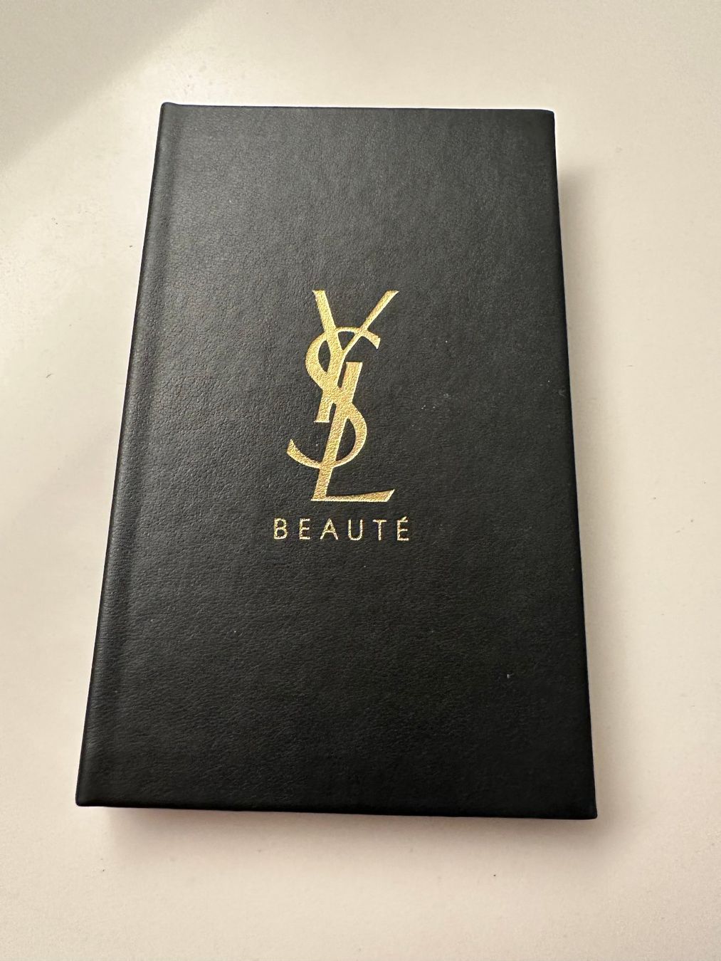 Saint Laurent Blocchi: ysl  Notizbuch – Nuovo e nell'imballaggio originale da Steinmaur venduto da regenbogen052