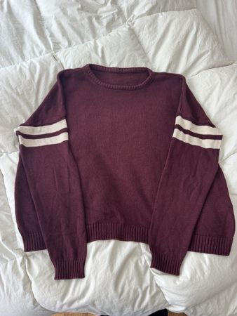Brandy Melville Pull bordeaux en coton bon état