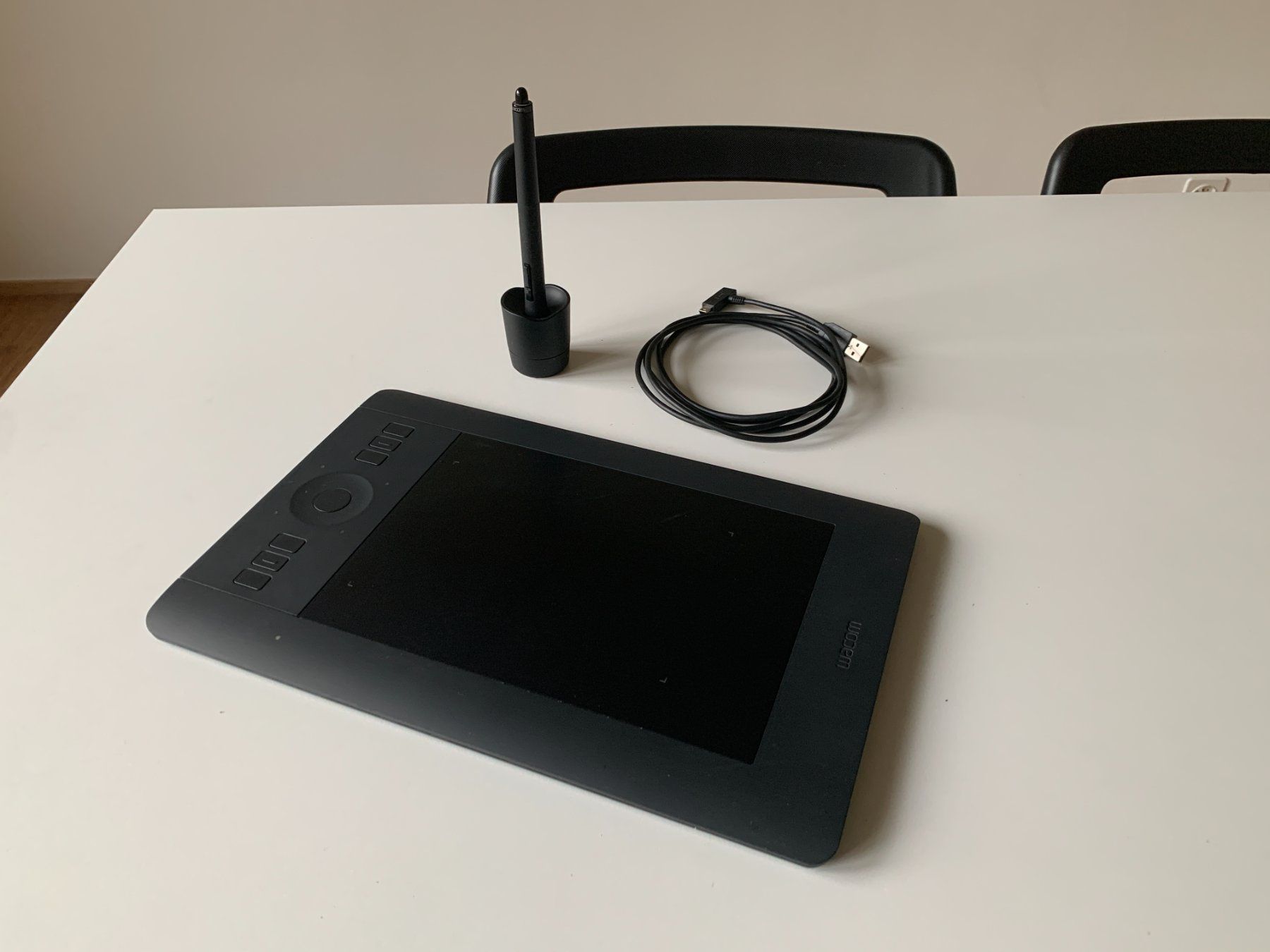 Wacom Maus: Wacom Intuos Pro Creative Pen & Touch S Zeichentablett – Gebraucht aus Chur von jnsdebraekeleer