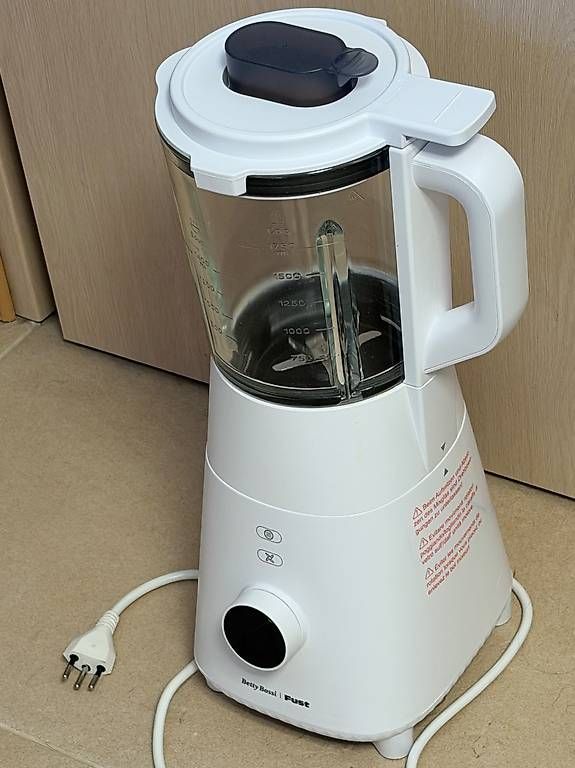 Küchengeräte: Kompi-standmixer – Gebraucht aus Pfäffikon ZH von gattomatto 2