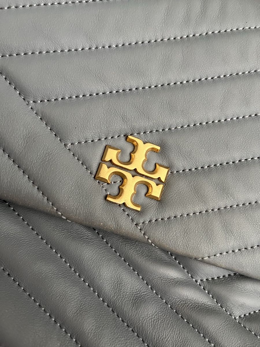 Tory Burch Borse da donna: Tory Burch Kira Chevron Tasche – Usato da Zürich venduto da tsunrise122 1
