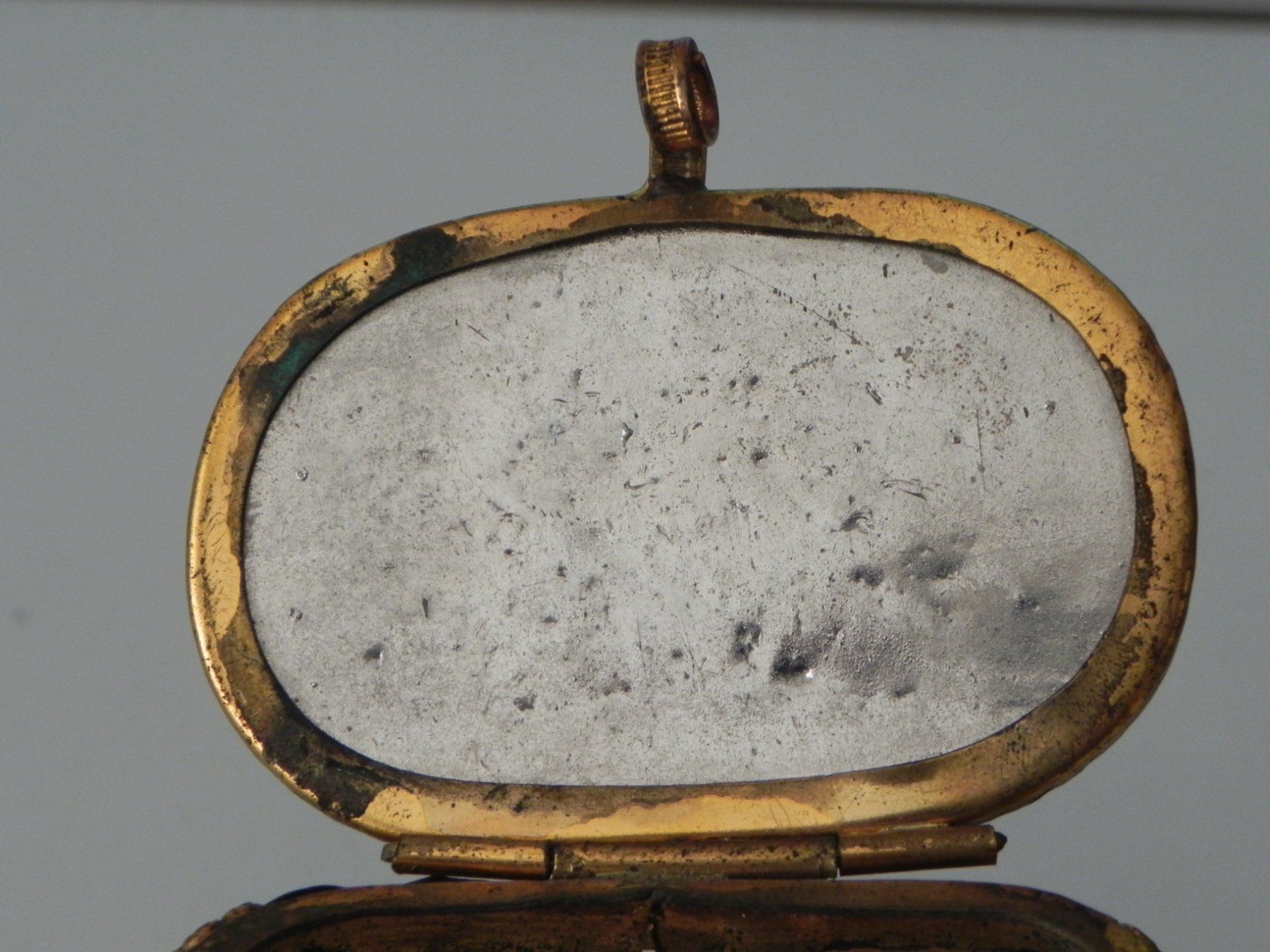 Barattoli: Antike Schmuckdose/Schmuckschatulle Messing / Glas – Usato da Minusio venduto da Lory64 4