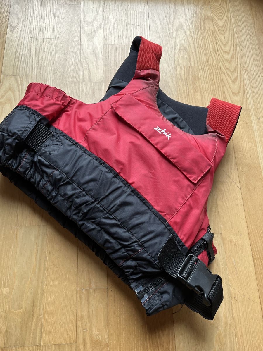 Schwimmwesten: Rettungsweste – Gebraucht aus Jona von Merchandise