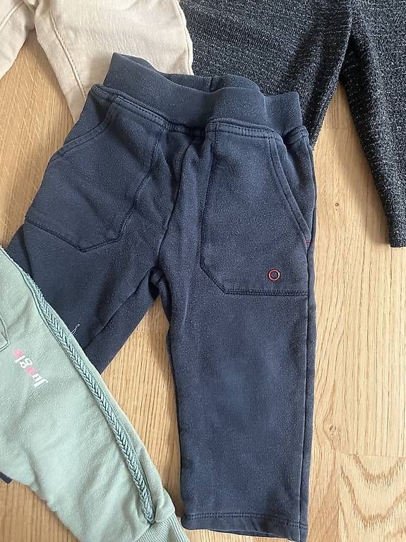 Pantaloni: Hosen Gr. 80 – Usato da Luzern venduto da Leonie110 4