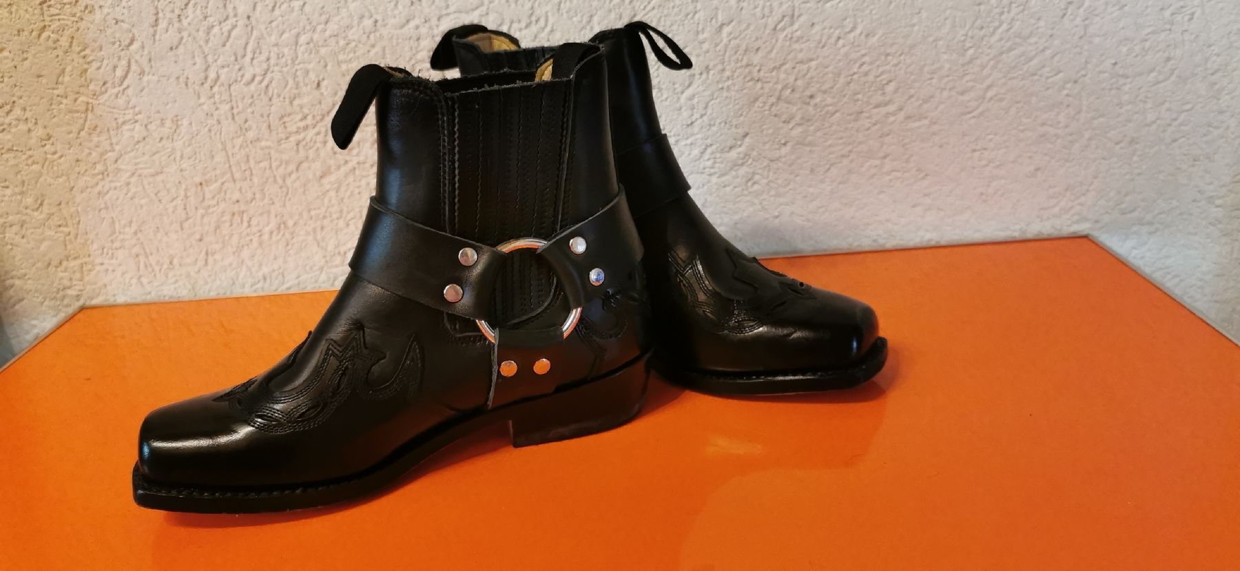 Scarpe da donna: RAMIREZ Lederstiefeletten Gr. 36  – Usato da St. Niklaus VS venduto da Distel60 1