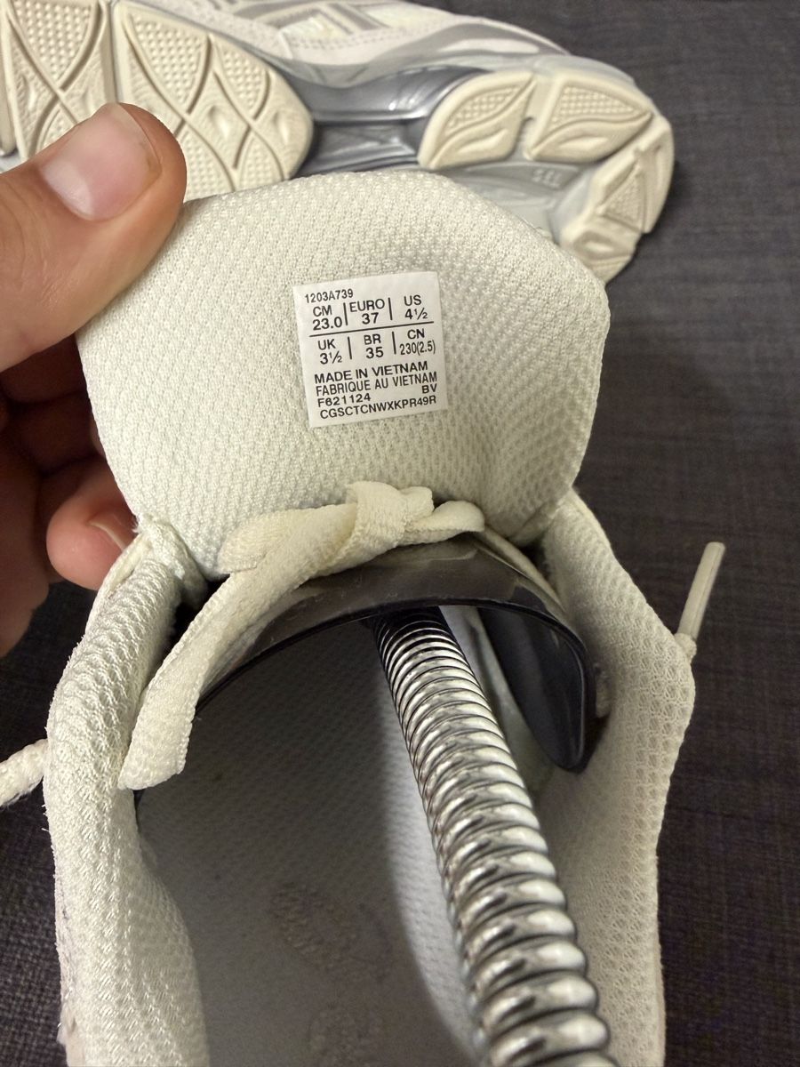 Asics Scarpe da uomo: Asics Sneaker NYC Gr.37 – Nuovo e nell'imballaggio originale da Augst BL venduto da Marco869 4