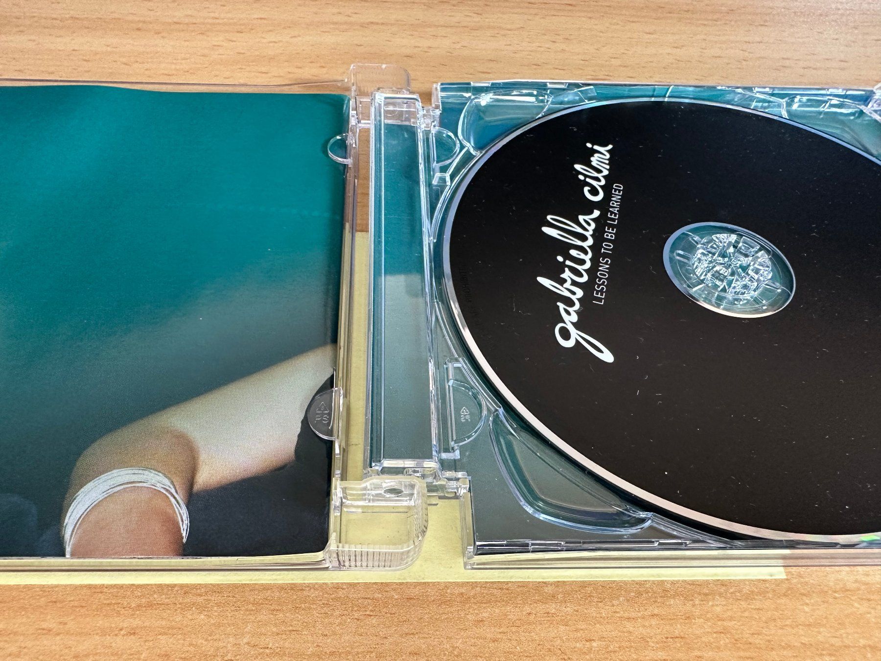 CD: Gabriella Cilmi – Lessons To Be Learned – Usato da Rikon im Tösstal venduto da Alpenmutz 2