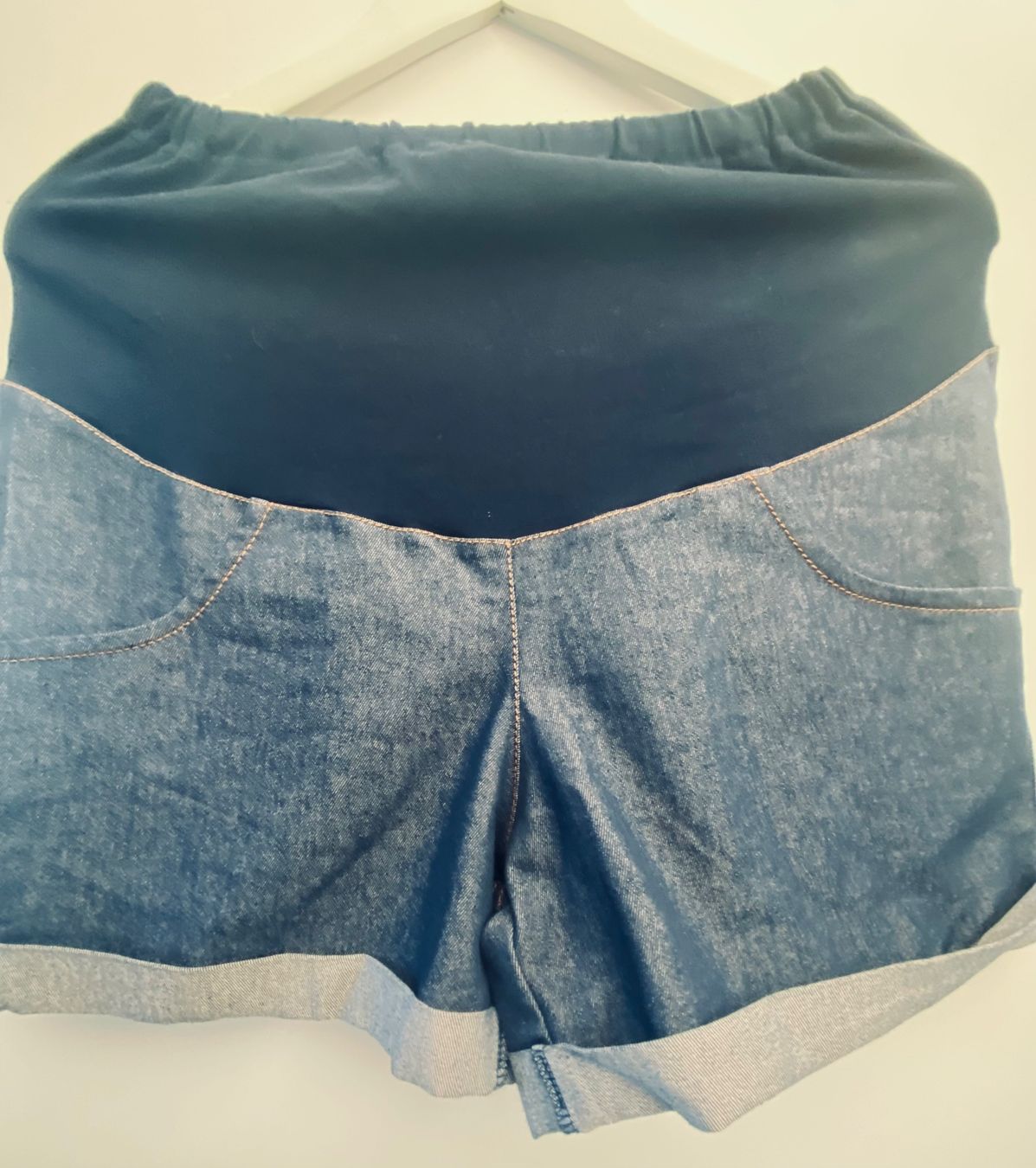 Jeans: Schwangerschaft Jeans Shorts – Nuovo (secondo la descrizione) da Herrenschwanden venduto da Cate67 1