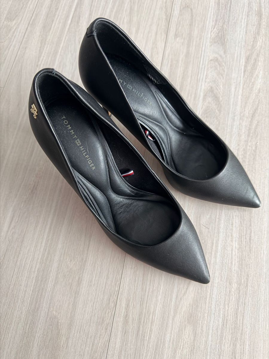 Tommy Hilfiger Scarpe da donna: Tommy Hilfiger – Nuovo (secondo la descrizione) da Winterthur venduto da cDE97 3