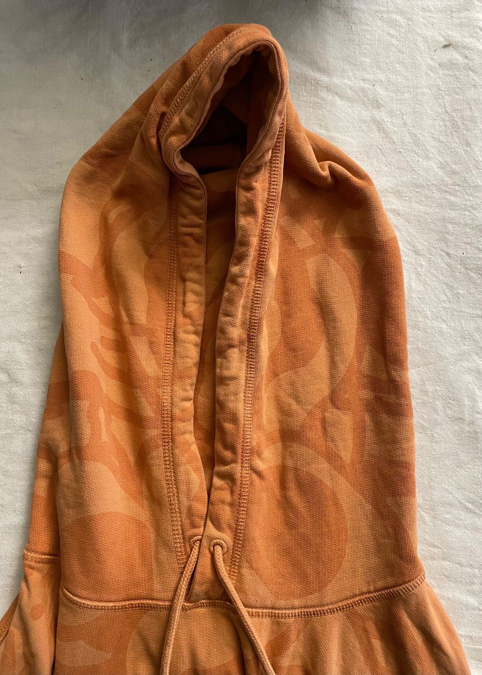 Kenzo Pullover & Sweatshirts: Kenzo Kapuzenpullover orange Grösse XL – Gebraucht aus Winterthur von crave 6