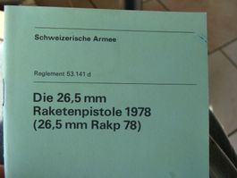 Die 26,5 mm  Raketenpistole 1978