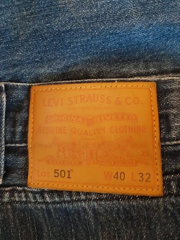 Levi's Jeans: Jeans Original Levis 501 – Usato da Münsingen venduto da sttech 2