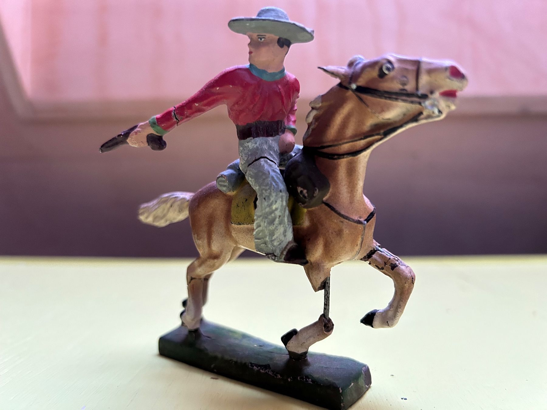 Figuren: 2 Cowboy + 1 Pferd Elastolin Lineol Figuren – Gebraucht aus Aarau von _Nautilus 1