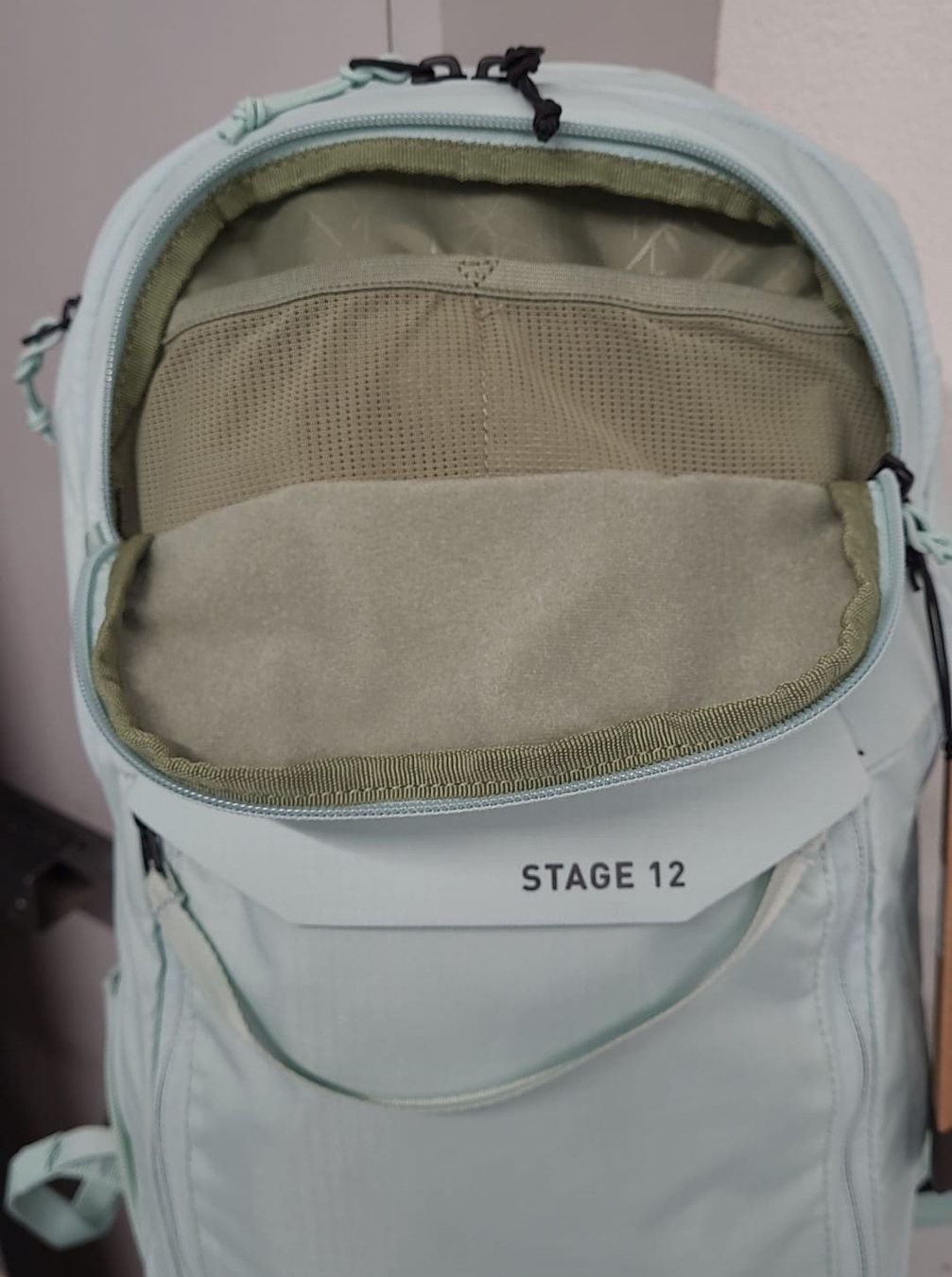 Evoc Rucksäcke: EVOC  Stage 12L Backpack, mint, Fahrradrucksack – Neu und originalverpackt aus Giswil von mai_k7x7 6