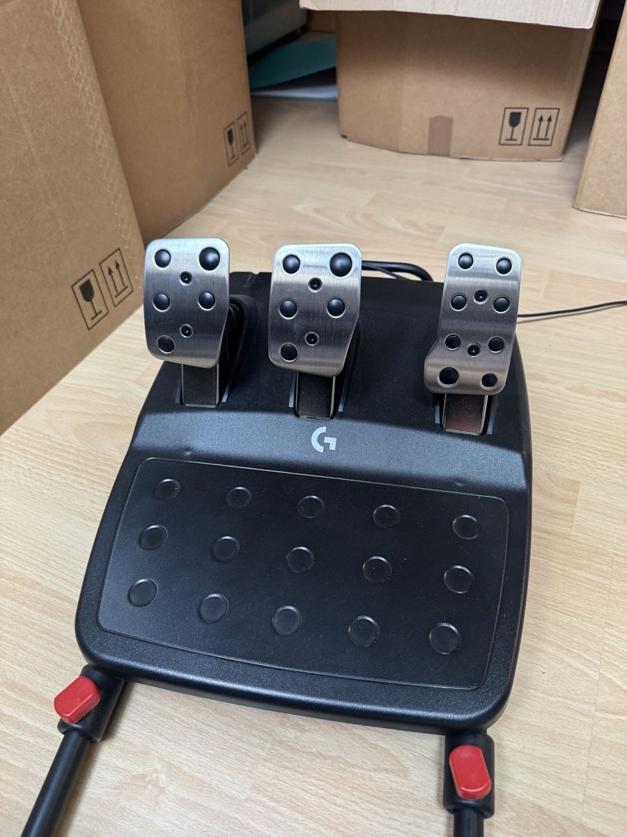Logitech Controller: Playseat Logitech G293 SE Sitz mit Zubehör – Nuovo (secondo la descrizione) da Gossau ZH venduto da sga_x7d8 2