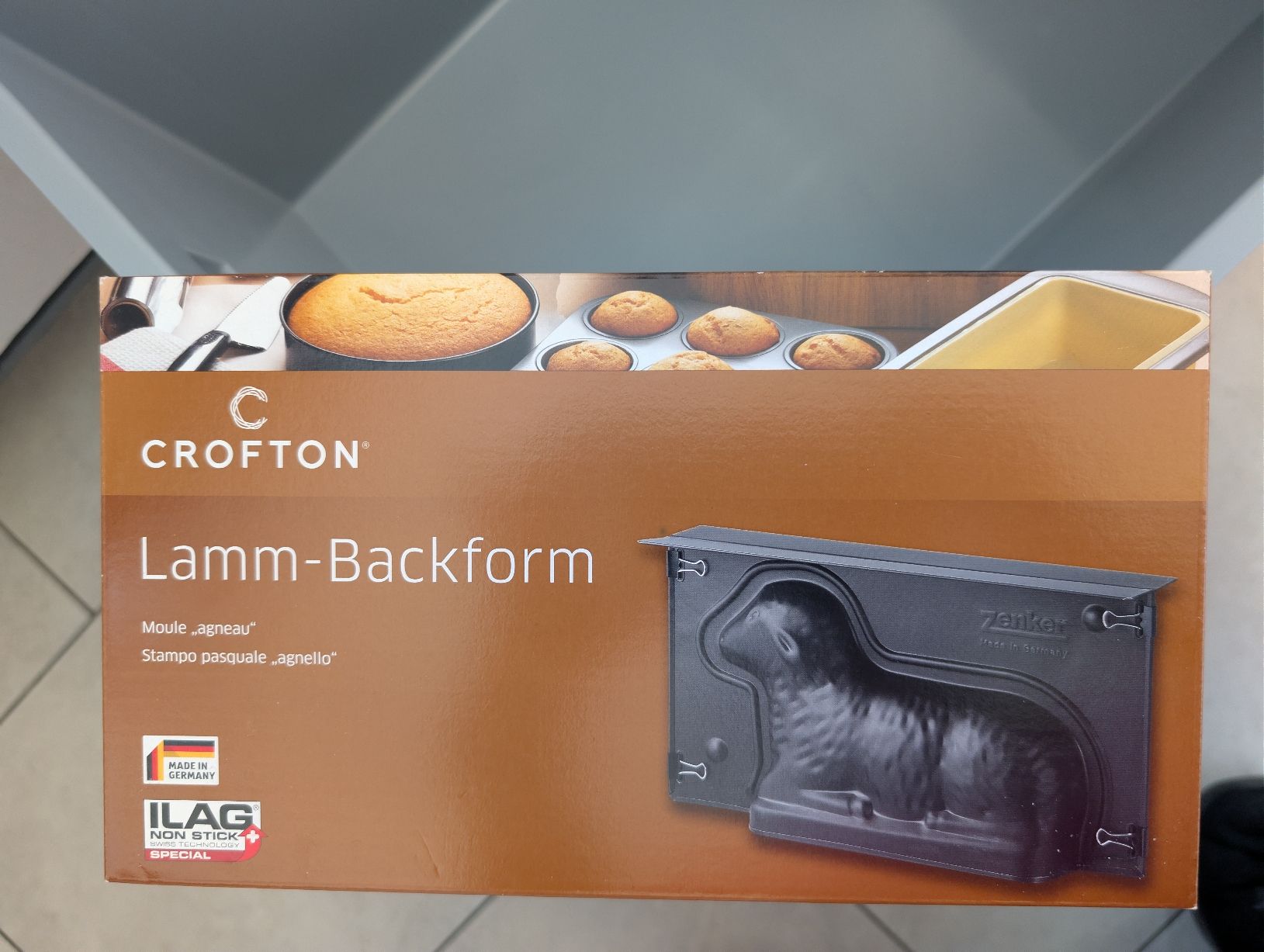 Moules à gâteaux: Lamm Backform Neu  – Neuf avec emballage d'origine à Bern par berneroberlaenderin