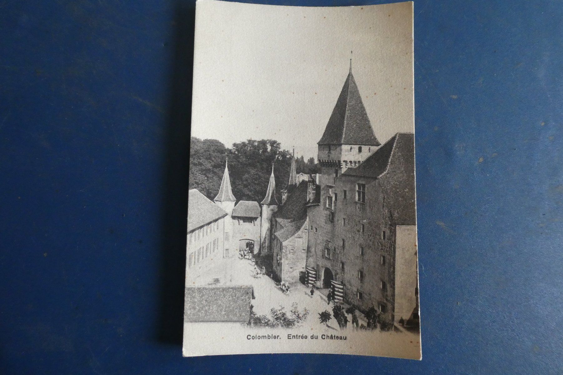 Cartoline postali: Colombier ,NE chateau – Usato da Fontaines NE venduto da monloisir